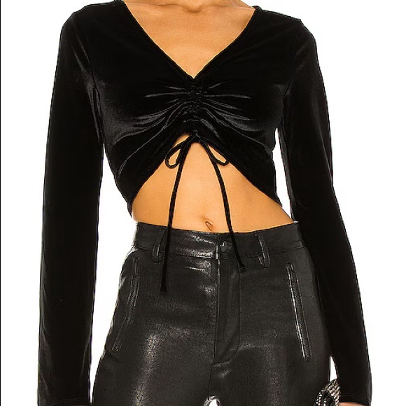 Michael Costello x REVOLVE Ruched Crop Top in Black NWT - Picture 2 of 3